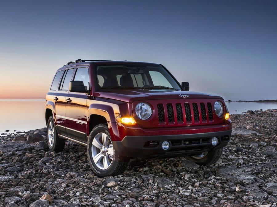  Jeep Patriot 2010 года  (фото 21 из 24)